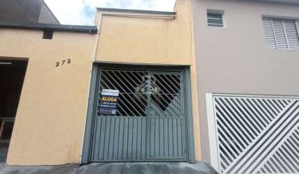 Casa para Locação em São Paulo, Parque são Rafael, 1 dormitório, 1 banheiro, 1 vaga