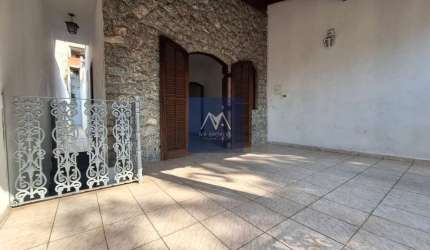 Casa à Venda em Parque Guarani - Várzea Paulista: 2 Quartos, 1 Suíte, 2 Salas, 1 Banheiro, 2 Vagas de Garagem - 125m². Venha Conferir!