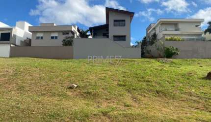 Terreno em condomínio fechado à venda no Loteamento Residencial e Comercial Villa D'Aquila, Piracicaba  por R$ 410.000