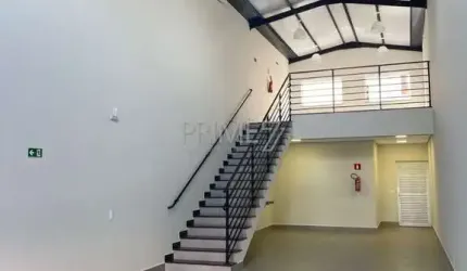 Barracão / Galpão / Depósito para alugar no Jardim Petrópolis, Piracicaba  por R$ 4.500