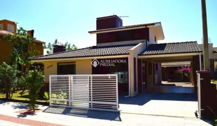 Casa com 3 quartos à venda na Rua Bernardino Manoel Rodrigues, 157, Centro, Garopaba, 145 m2 por R$ 1.590.000