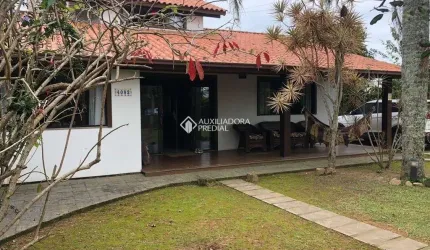 Casa com 2 quartos à venda na PALHOCINHA, 122, Areais da Palhocinha, Garopaba, 135 m2 por R$ 1.700.000