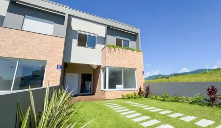Casa com 3 quartos à venda na Rua Bernardino Manoel Rodrigues, 1090, Centro, Garopaba, 146 m2 por R$ 1.550.000