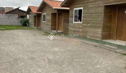 Casa com 2 quartos à venda na Adão José Damásio, 45, Campo Duna, Garopaba, 720 m2 por R$ 850.000