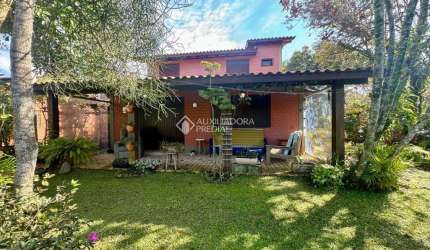Casa com 3 quartos à venda na Coronel Joaquim Teixeira Nunes, 23, Praia da Barra, Garopaba, 145 m2 por R$ 2.250.000