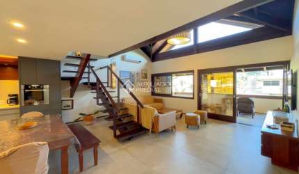 Casa com 2 quartos à venda na Joaquina Abreu De Araújo, 70, Centro, Garopaba, 177 m2 por R$ 2.190.000