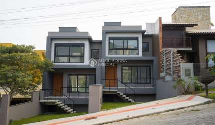 Casa com 3 quartos à venda na José Custódio Pereira, 183, Jardim Panorâmico, Garopaba, 181 m2 por R$ 2.280.000