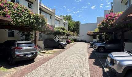 Casa em condomínio fechado com 3 quartos à venda na Rua Conselheiro Xavier da Costa, 3428, Ipanema, Porto Alegre, 164 m2 por R$ 800.000