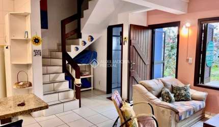 Casa com 3 quartos à venda na Giovani Luiz Piucco, 965, Ferraz, Garopaba, 214 m2 por R$ 1.290.000