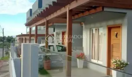Casa com 3 quartos à venda na ESLY SANDRINI NAUCK - QUINTA DOS ACORES, 473, Centro, Garopaba, 107 m2 por R$ 723.000