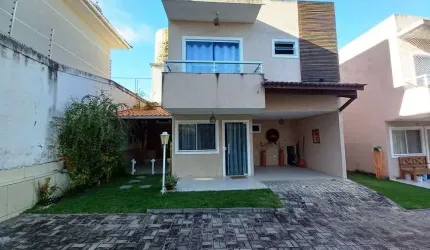 Casa para aluguel e venda possui 125 metros quadrados com 3 quartos