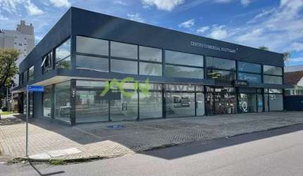 Loja comercial de Esquina, na Av. Presidente Vargas, Centro