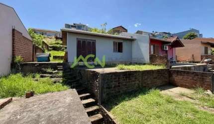 Casa com dois dormitórios Bairro Sol Nascente