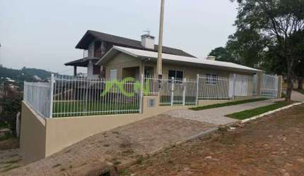 Casa com dois dormitórios no bairro Floresta em Estância Velha!!!