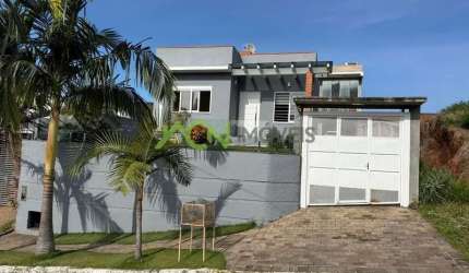Casa com 190,63m² no bairro Sol Nascente - EV