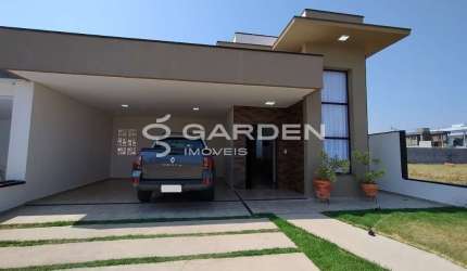 Casa em Condomínio em Parque Residencial Maria Elmira