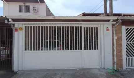 Casa em Jardim das Industrias