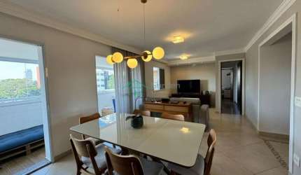 Apartamento em Jardim Esplanada