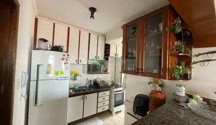 Apartamento em Jardim das Indústrias
