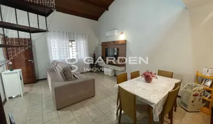 Casa em Jardim das Indústrias