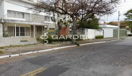 Casa comercial em Jardim Nova América