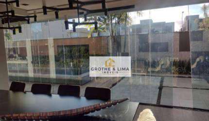 Sobrado à venda no condomínio Jadrim do Golfe III  em São José dos Campos-SP.