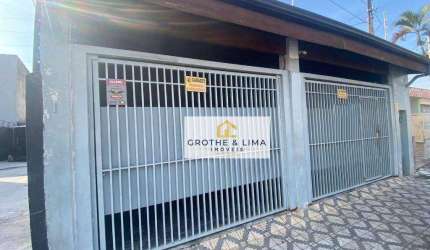 Ótima CASA COMERCIAL E RESIDENCIAL, a venda no CENTRO de Caçapava , próximo à delegacia e mercado municipal, com 210m2 de terreno e 125m2 de construçã