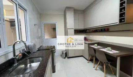 Sobrado com 4 dormitórios, 3 suítes à venda, 231 m² - Parque Residencial Maria Elmira - Caçapava/SP