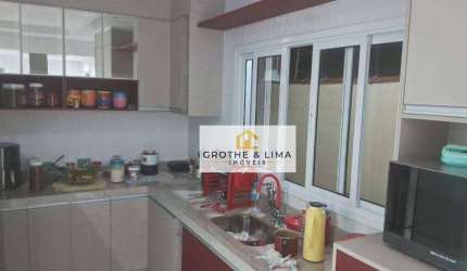 Casa com 3 dormitórios, 1 suíte à venda - Loteamento Residencial Carangola - Pindamonhangaba/SP