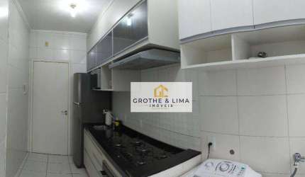 Apto 02 dormitórios, Ótima localização -  sacada - 68M²