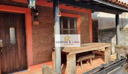 Encantadora casa com amplo terreno e espaço para 10 carros - Oportunidade única em Santa Branca