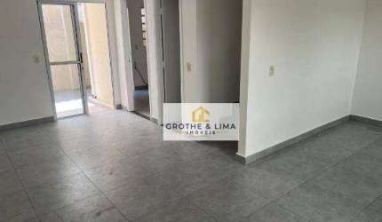 Sobrado com 3 dormitórios à venda, 150 m² por R$ 780.000 - Urbanova - São José dos Campos/SP