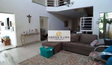 TOR035 - Sobrado c/ 3 dormitórios, 2 suítes, à venda, 217 m² AC, terreno 250m²,excelente local, fácil acesso  centro da cidade, perto de comércio etc.