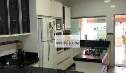 Casa LINDA  3 dormitórios, suíte, 3 vg garagem, AC:170 m², terreno 450 m², excelente local, fácil acesso ao centro - Jardim Ana Rosa - Taubaté/SP
