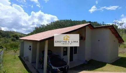 Casa com 3 dormitórios à venda, 174 m² por R$ 690.000,00 - Zona Rural - Santo Antônio do Pinhal/SP