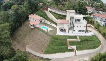 Casa Condomínio Águas de Igaratá - 4 Suítes - 750m²