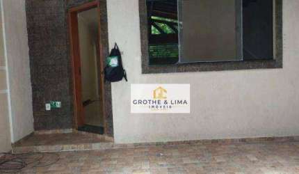 Casa terrea de 300,78m² com 2 dormitorios e 1 suite.