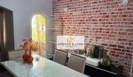 Casa com 3 dormitórios, 1 suíte à venda, 189 m² - Jardim Satélite - São José dos Campos/SP