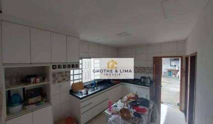 Casa Lote inteiro + Edícula, 4 dorm, AC: 166 m² -AT: 250 m² excelente local perto de todo comércio, fácil acesso, - Santana - São José dos Campos/SP