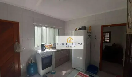 Casa Assobradada Jardim das Industrias.