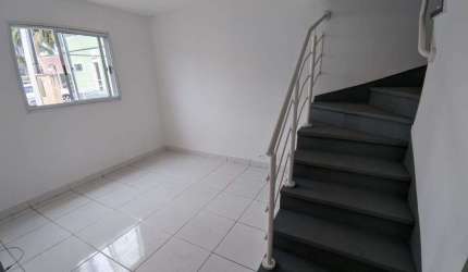 Sobrado com 2 dormitórios, 60 m² - venda por R$ 420.000,00 ou aluguel por R$ 2.515,00/mês - Monte Castelo - São José dos Campos/SP