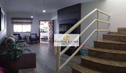 Lindo Sobrado com Sacada e Área Gourmet! com 3 dormitórios à venda, 140 m² por R$ 460.000 - Residencial Dalla Rosa - Taubaté/SP