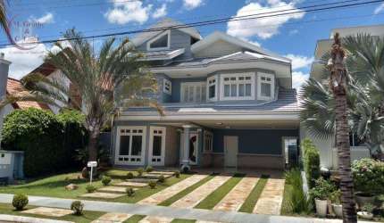 Sobrado com 4 suítes à venda, 406 m² por R$ 2.200.000 - Condomínio Taubaté Village - Taubaté/SP