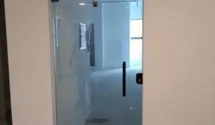 Sala  a Venda no Pátio das Américas. Jd. Aquarius