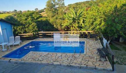 Chácara com 2 dormitórios à venda, 1624 m² por R$ 636.000,00 - Barreiro - Taubaté/SP