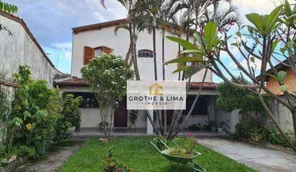 Sobrado com 4 dormitórios à venda, 181 m² - Crispim - Pindamonhangaba/SP