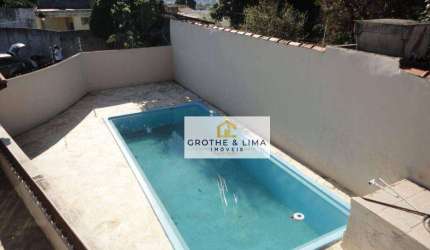 Sobrado com 4 dormitórios à venda, 200 m² por R$ 570.000,00 - Cidade Jardim - Taubaté/SP