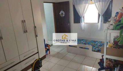Sobrado com 2 dormitórios à venda, 180 m² por R$ 318.000,00 - Parque Residencial Santo André - Caçapava/SP