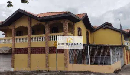 Sobrado com 4 dormitórios à venda, 190 m² por R$ 583.000,00 - Putim - São José dos Campos/SP