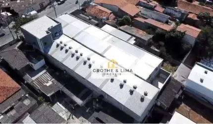Galpão à venda, 663 m² de área útil - Chácaras Reunidas - São José dos Campos/SP